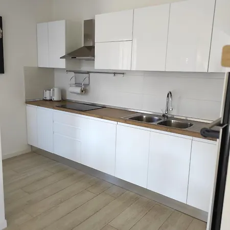 Al Sereno Apartment *